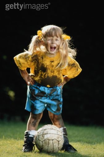 Нажмите на изображение для увеличения.

Название:	muddy-football-girl.jpg
Просмотров:	1
Размер:	28.6 Кб
ID:	10131749