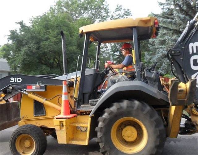 Нажмите на изображение для увеличения.

Название:	traktor 600.jpg
Просмотров:	1
Размер:	115.5 Кб
ID:	10136924