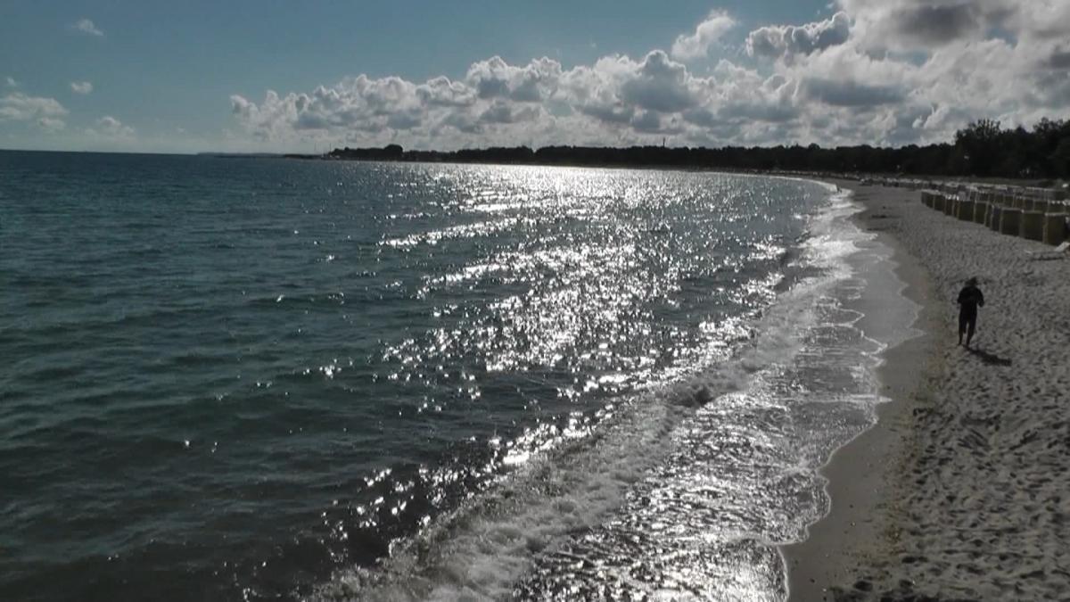 Нажмите на изображение для увеличения.

Название:	Ostsee HD.mpg_20170717_224049.622.jpg
Просмотров:	1
Размер:	116.8 Кб
ID:	10140372