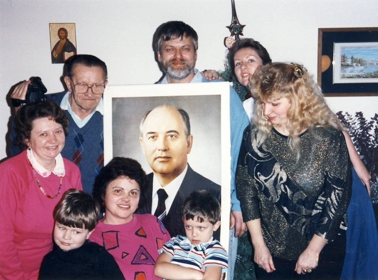 Нажмите на изображение для увеличения.

Название:	semya.jpg
Просмотров:	1
Размер:	134.4 Кб
ID:	10140610