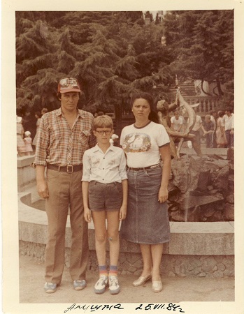 Нажмите на изображение для увеличения.

Название:	Алушта 1984.jpg
Просмотров:	2
Размер:	70.5 Кб
ID:	10155308