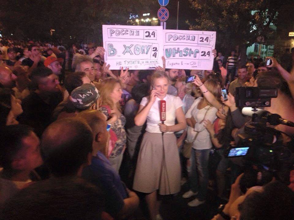 Нажмите на изображение для увеличения.

Название:	Ереван 2015.jpg
Просмотров:	1
Размер:	97.2 Кб
ID:	10153437