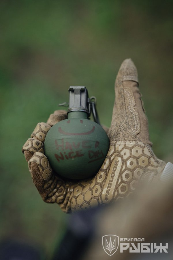 Нажмите на изображение для увеличения.

Название:	image.png
Просмотров:	44
Размер:	434.8 Кб
ID:	10678561