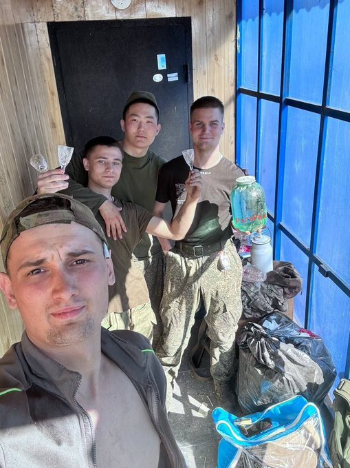 Нажмите на изображение для увеличения.

Название:	image.png
Просмотров:	48
Размер:	639.8 Кб
ID:	10728946